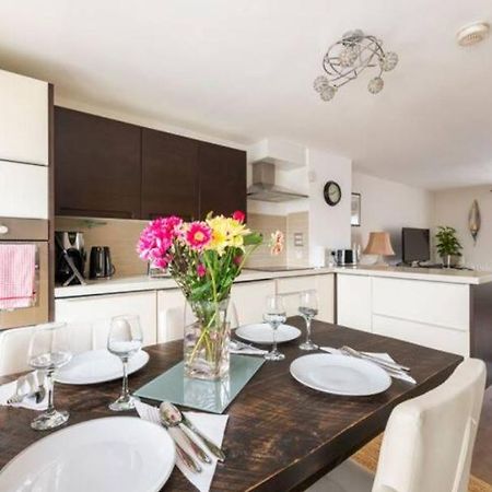 Super Central Beautiful Three Bedroom London Exterior foto
